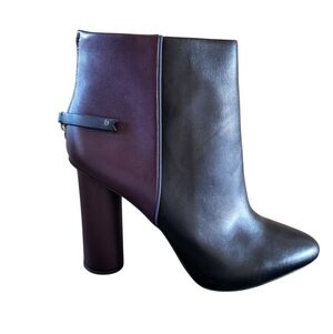 NWT CAbi Bissett Bootie Black and Burgundy Heeled Boots - Size 10